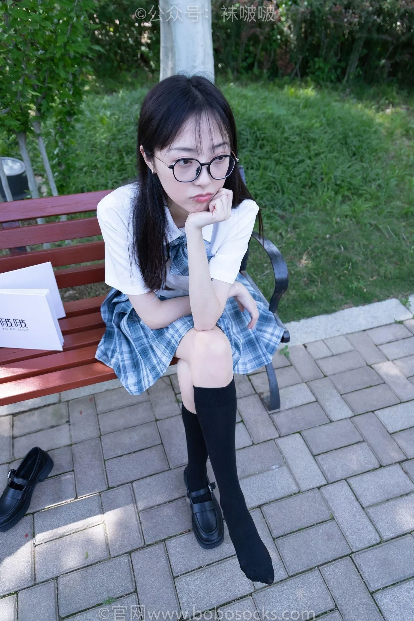 [BoBoSocks袜啵啵]NO.007 稚予-JK制服、皮鞋、黑色中筒棉袜、肉丝 [143P]插图8